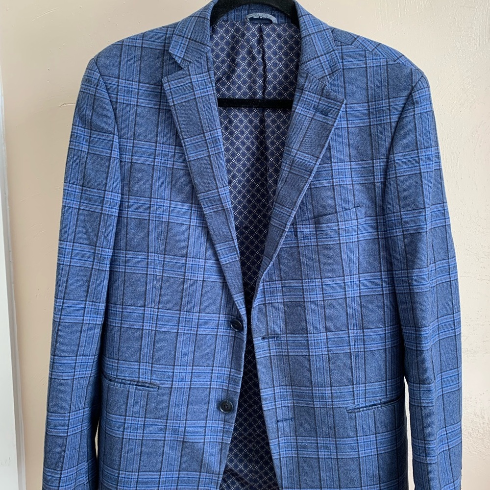 38R (fits slim) Crown & Ivy Blue Sport Coat with Windowpane Pattern